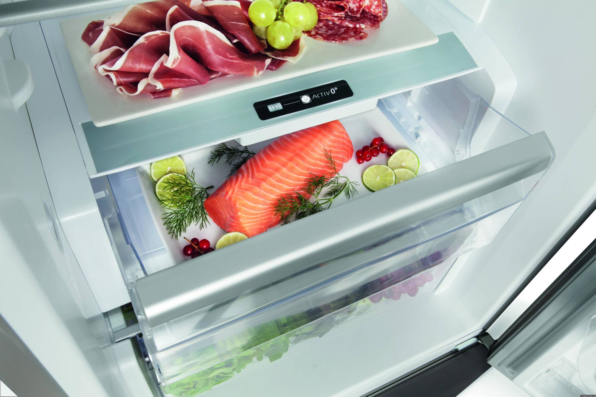 compartment for freezing in the refrigerator
